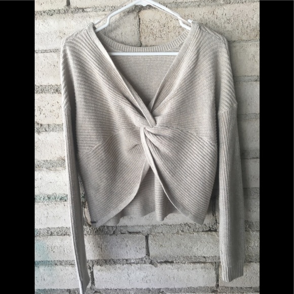 Hollister Sweaters - 🟪 Hollister reversible sweater